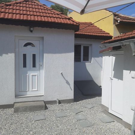 Nice House Near City Center Of 鲁塞 外观 照片