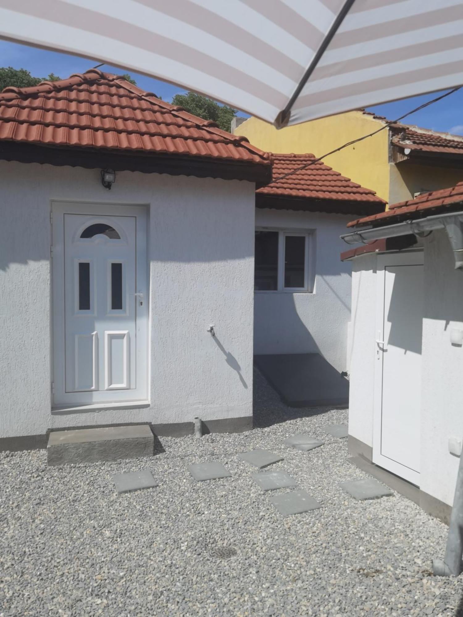 Nice House Near City Center Of 鲁塞 外观 照片